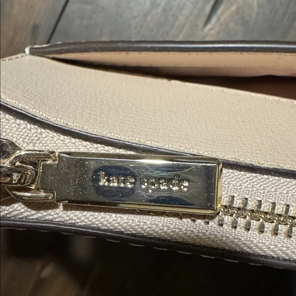 kate spade Warm Beige Leather Medium Top Zip Crossbody with Gold Heart Charm